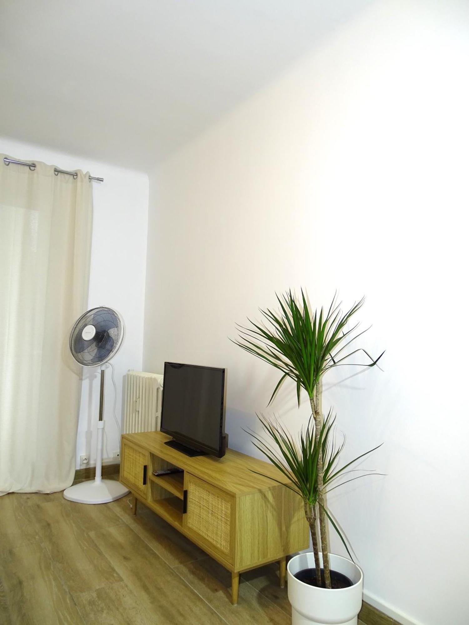 Tilia Jourdan-Studio Cosy Aix Centre-Cours Mirabeau-Parking-Wifi-Smart Tv-Rue Calme Aix-en-Provence Luaran gambar
